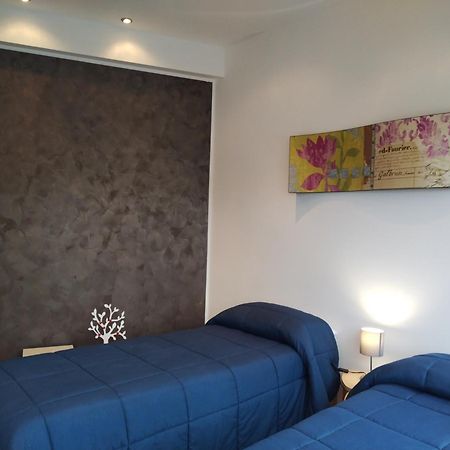 Twin House Apartment Tito ภายนอก รูปภาพ