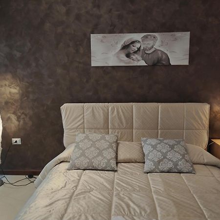 Twin House Apartment Tito ภายนอก รูปภาพ