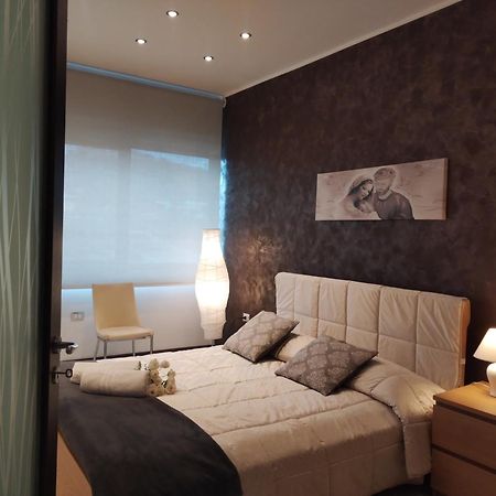 Twin House Apartment Tito ภายนอก รูปภาพ