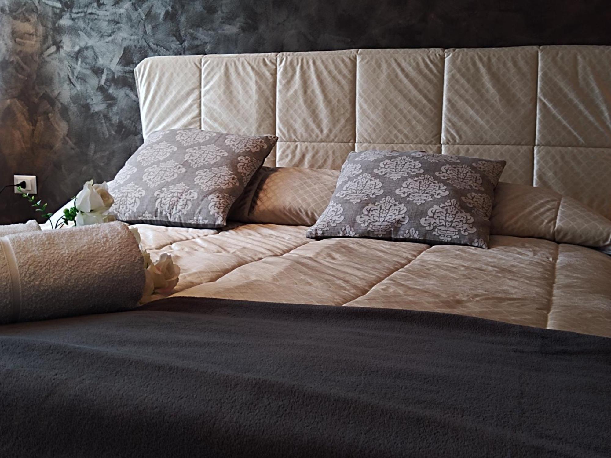 Twin House Apartment Tito ภายนอก รูปภาพ