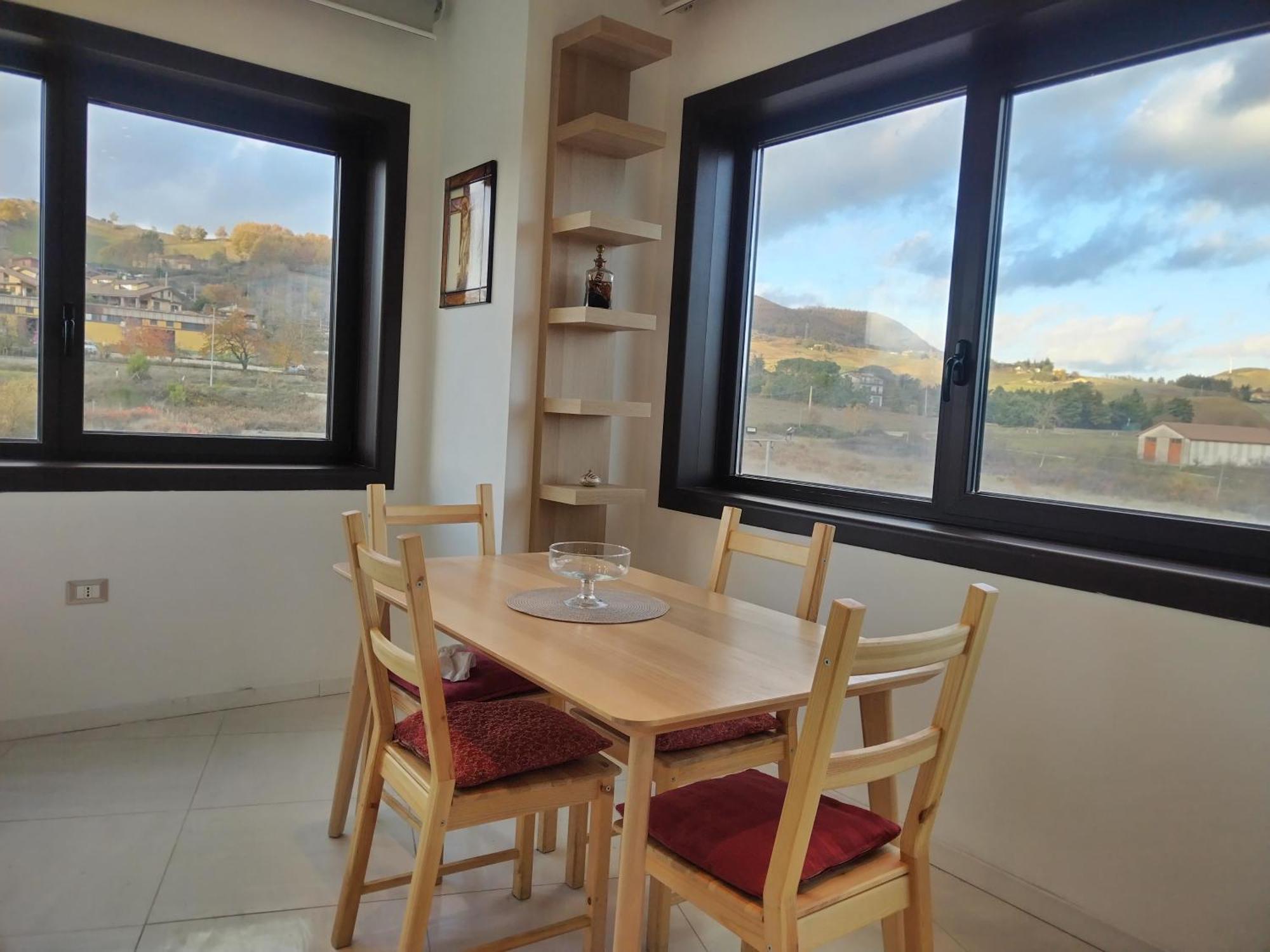 Twin House Apartment Tito ภายนอก รูปภาพ