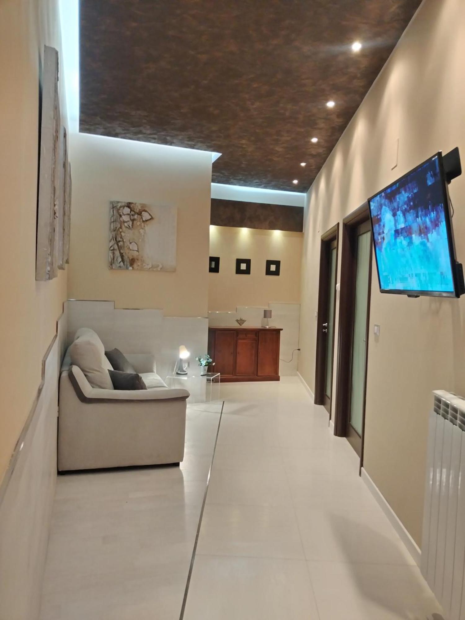 Twin House Apartment Tito ภายนอก รูปภาพ